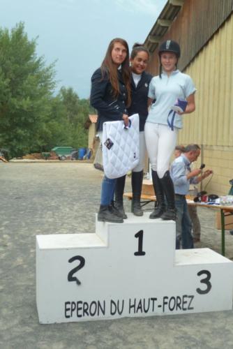 2014-08 Saint Nizier Manon Q ET O'hara PONEY 1 CSO
